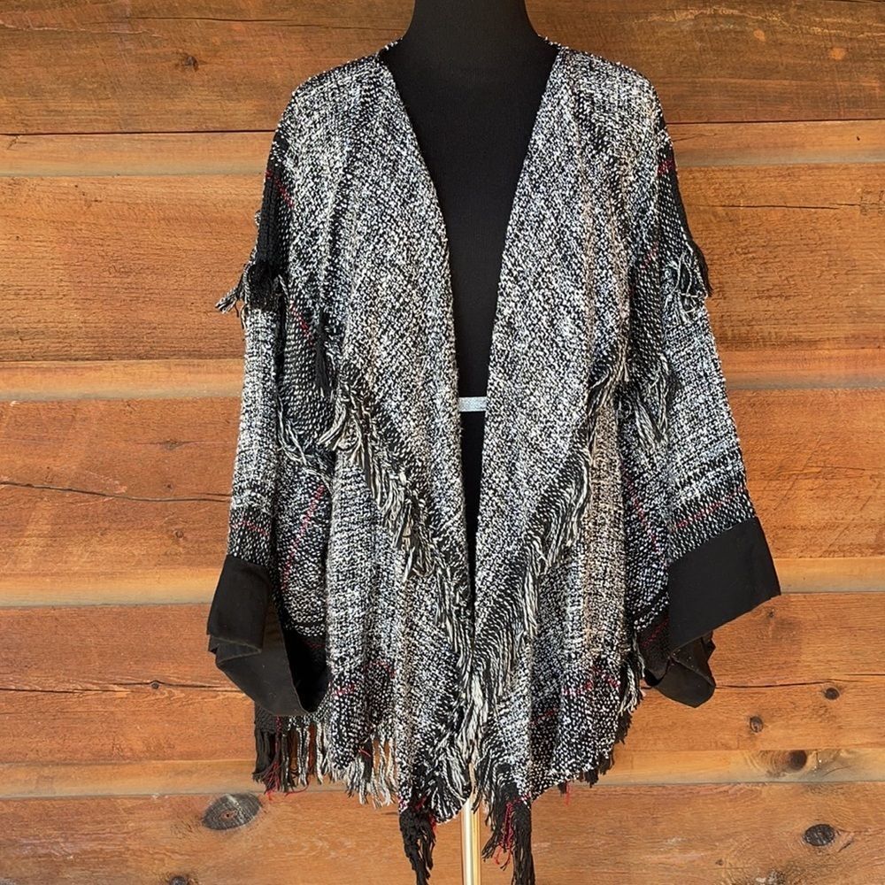 Judi Gaston Hand Woven Contemporary Fibers Fabric Art Skirt & Blazer Set - Picture 4 of 16